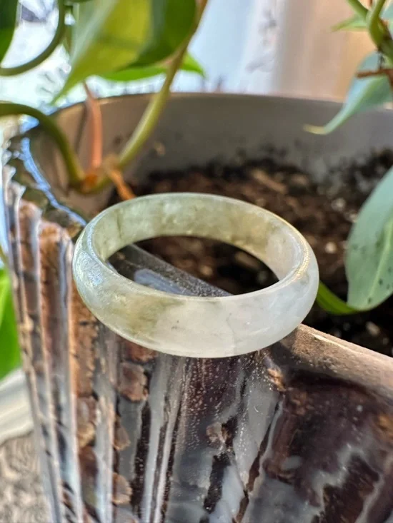 Smooth Green Jasper Ring - Picture 7 of 11